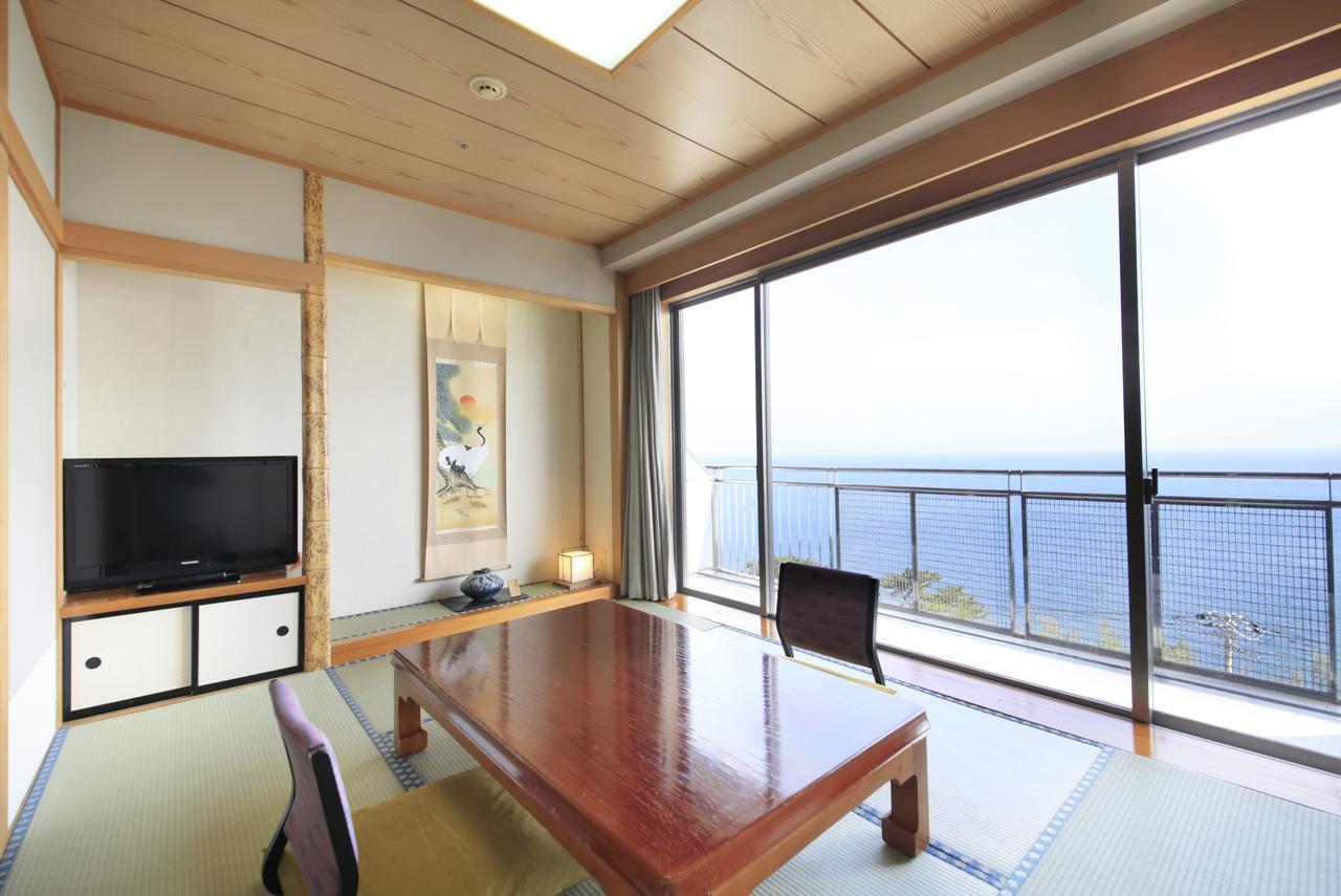 Kkr Hotel Atami Atami  Exterior photo